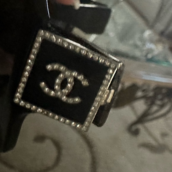 CHANEL BLACK SUNGLASSES WITH CRYSTAL LOGO GORGEOUS - Picture 7 of 7